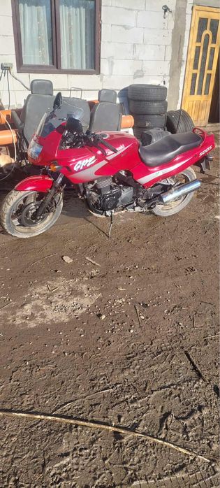 Kavasaki de vanzare  sau scimb cu animale