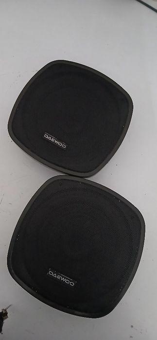 Несия 1 орка калонка сотилади.