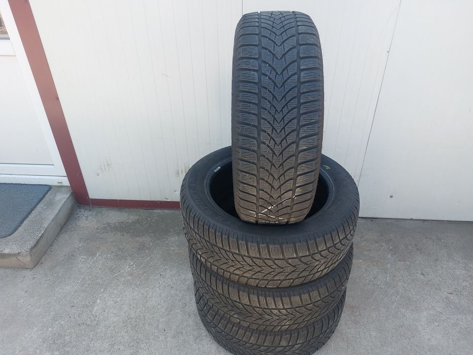 125 lei bucata! Set anvelope M+S/IARNA 225 55 18 Dunlop