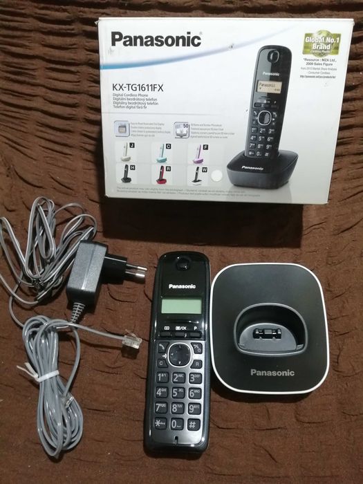 НОВ Dect телефон PANASONIC