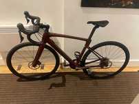 Cursiera 2025 NOUA carbon specialized Roubaix SL8