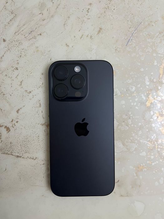 iPhone 16 pro с гарантией