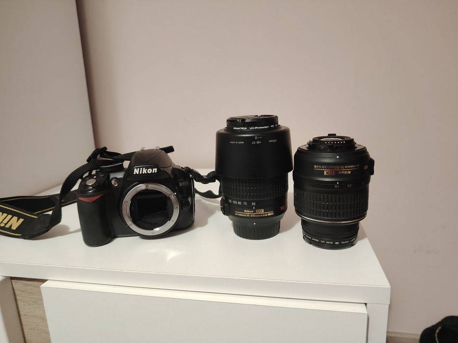 Фотоапарат Nikon d3100 с два обектива и аксесоари