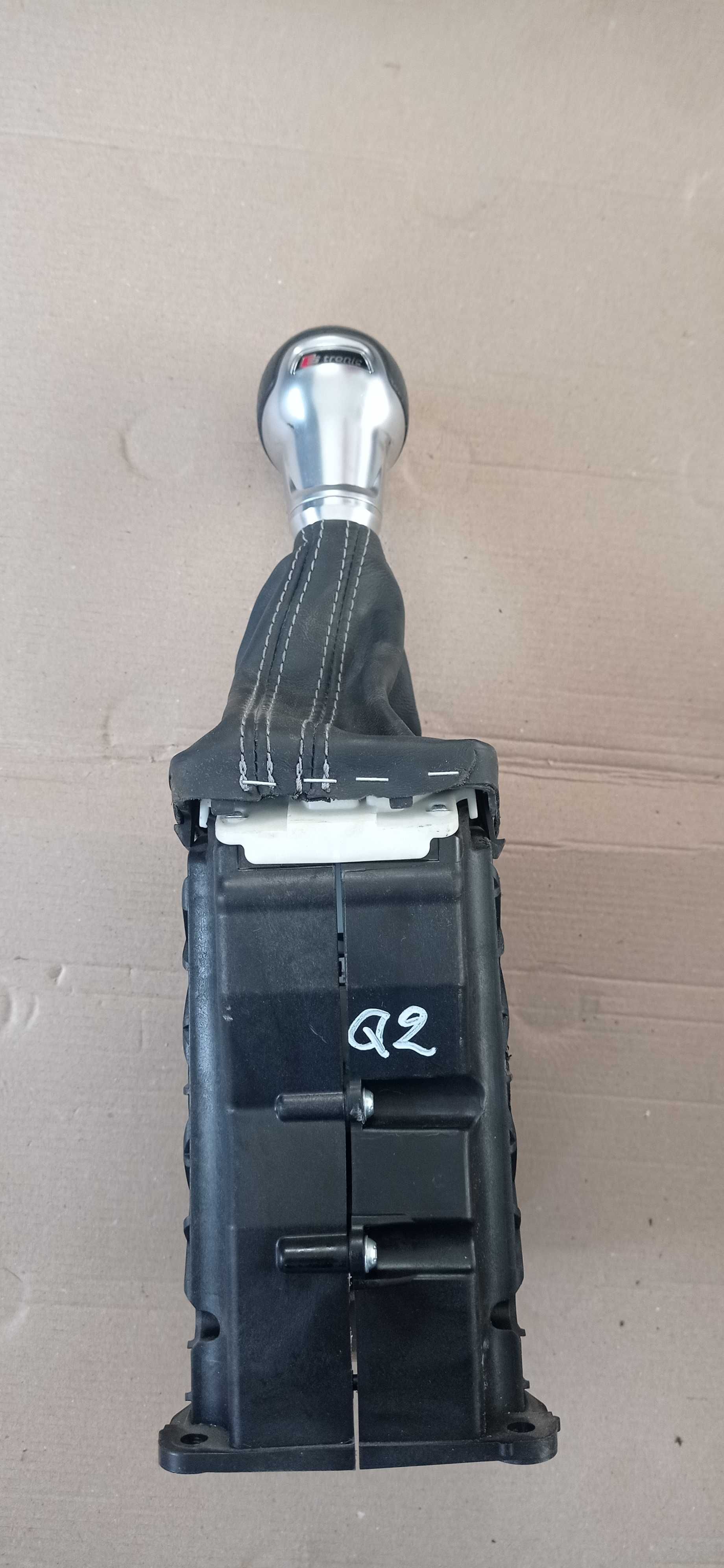Timonerie schimbator DSG Audi Q2