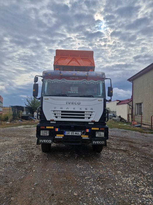 Vând Iveco Eurotrakker