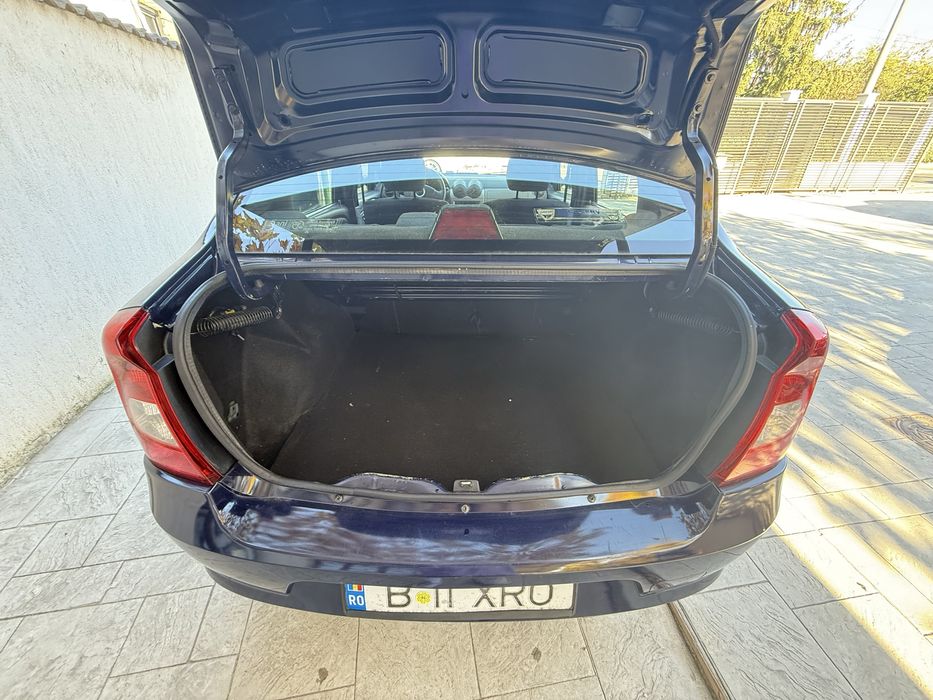 Dacia Logan 2010 / 110.000km / 1.4 benzina