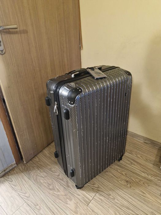 Куфар на фирмата Арт  (30×50×80)