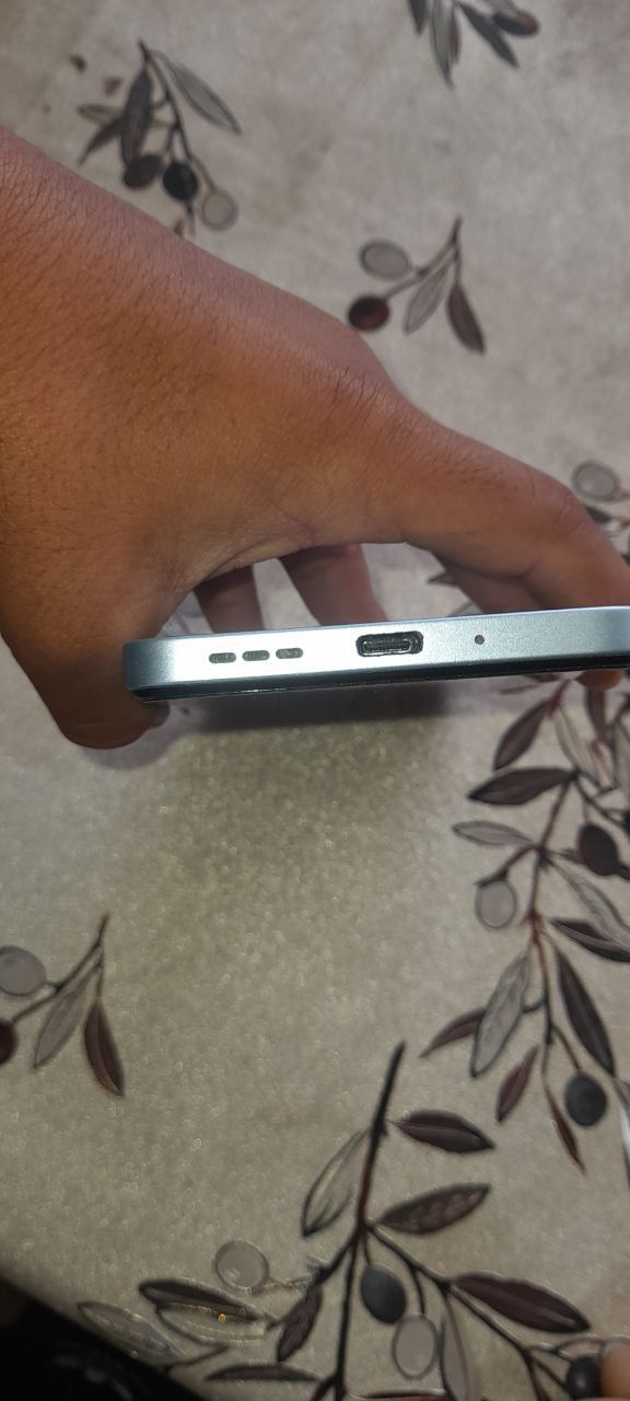 Redmi 13 C 1 oy ishlatilgan