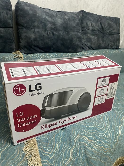 Пылесос продаеться