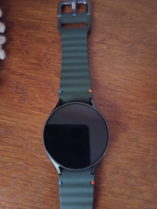 Vând smartwatch Samsung 7 lite 44 mm