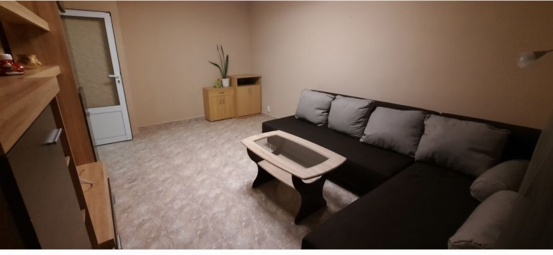 Продава се Двустаен апартамент в Димитровград - 73 кв.м за 838 €/кв.м - Снимка #1