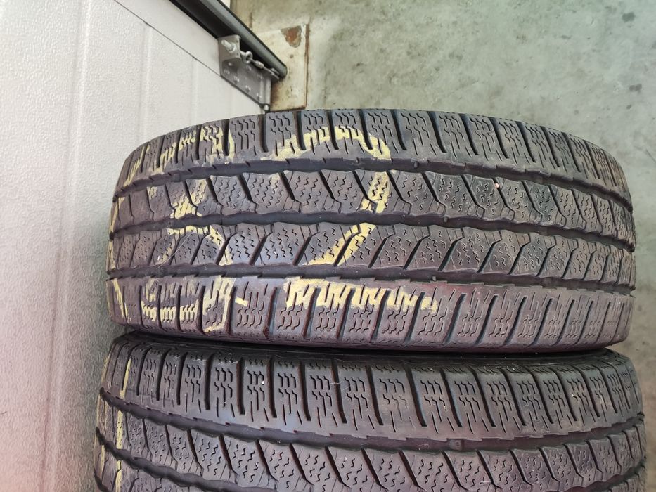 215/65/16C Continental