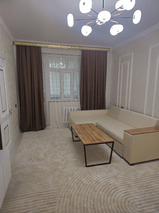 | РАЗДЕЛКА ²3/4/5 МЕТРО ЧИЛАНЗАР 1остановка продаётся квартира