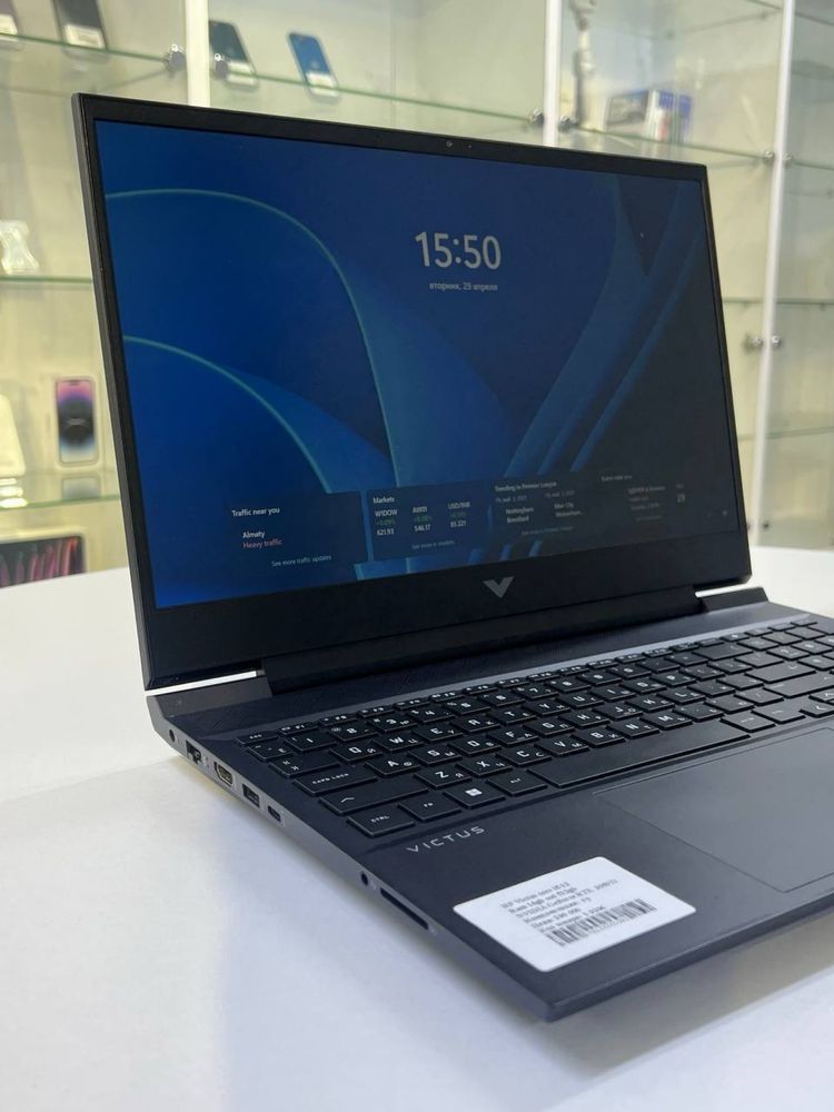 HP Victus core i5-12