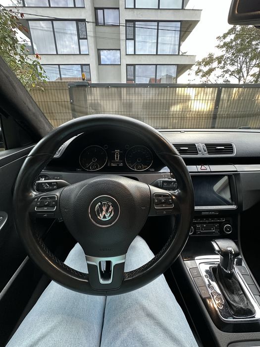 VW Passat B6 Facelift Berlina DSG 2.0 TDI Highline 2009