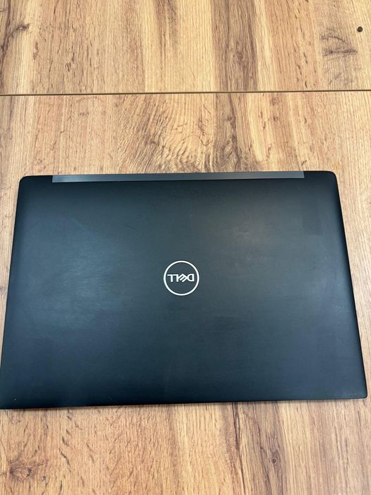Продаётся DELL Latitude 7390