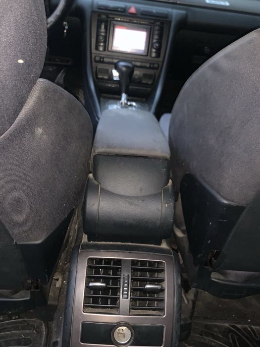 продава се ауди а6 quattro или бартер за бус или ван