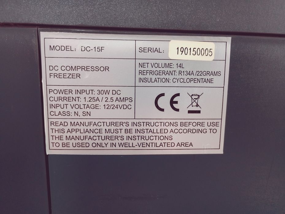 Volltop DC-15F, este o lada frigorifica portabila dotata cu compresor