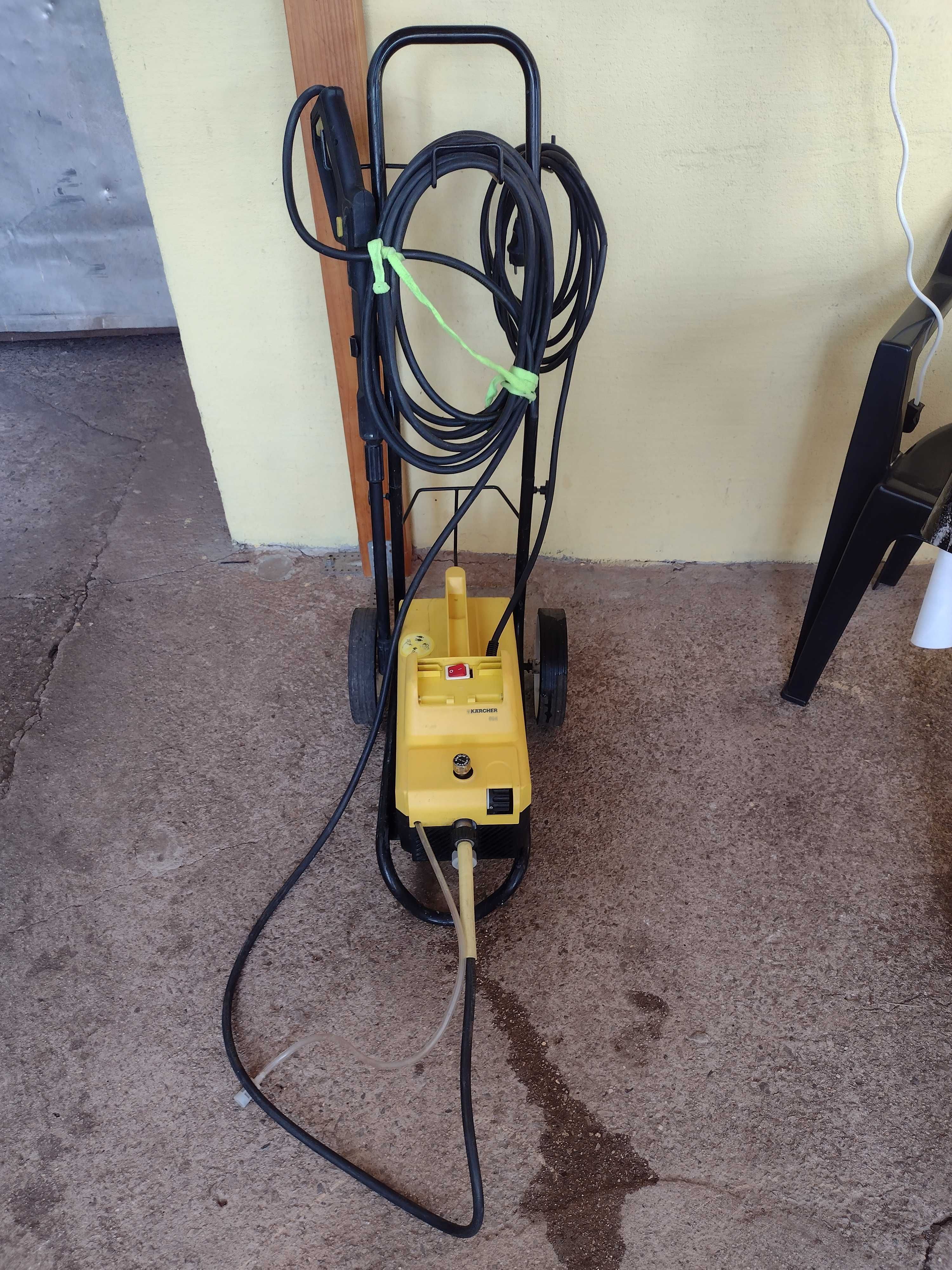 Водоструйка Karcher 695