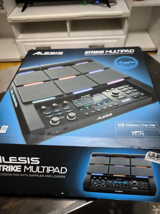 Alesis Strike Multipad + Pedală Millenium