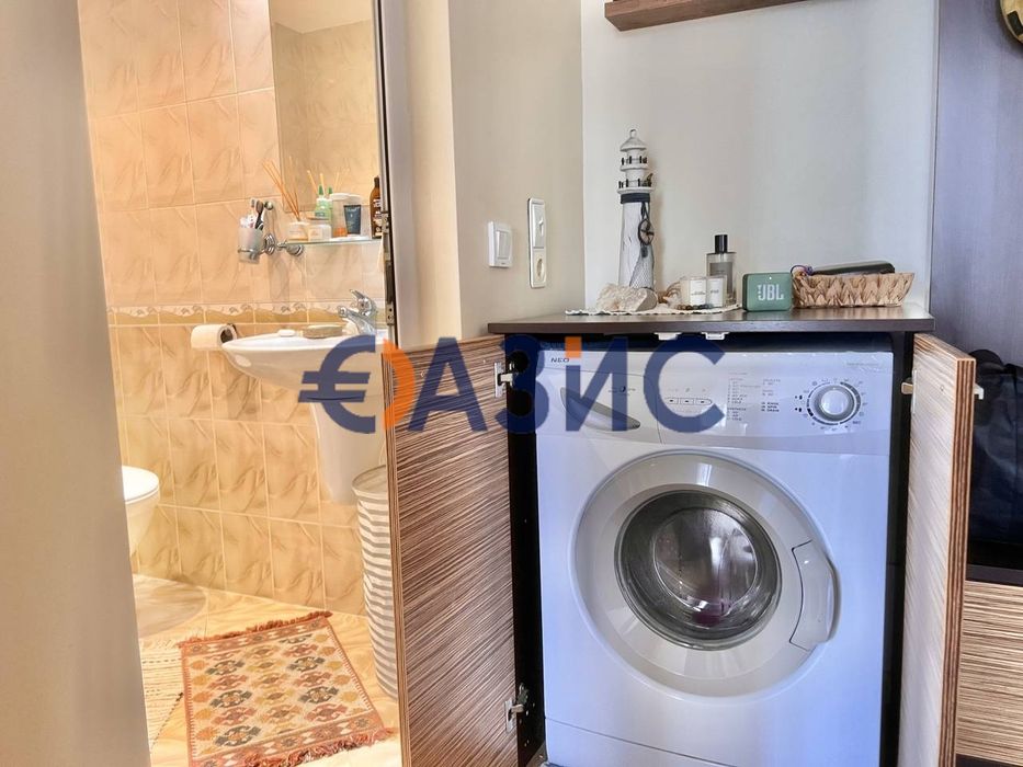 Продава се Двустаен апартамент в Свети Влас - 69 кв.м за 1450 €/кв.м - Снимка #8