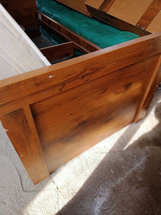 Продается кровать