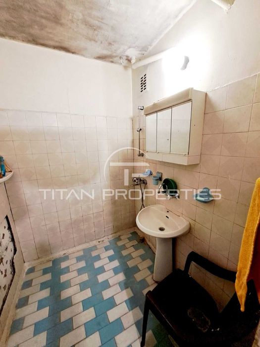 Продава се Многостаен апартамент в Пловдив, Център - 143 кв.м за 1679 €/кв.м - Снимка #9