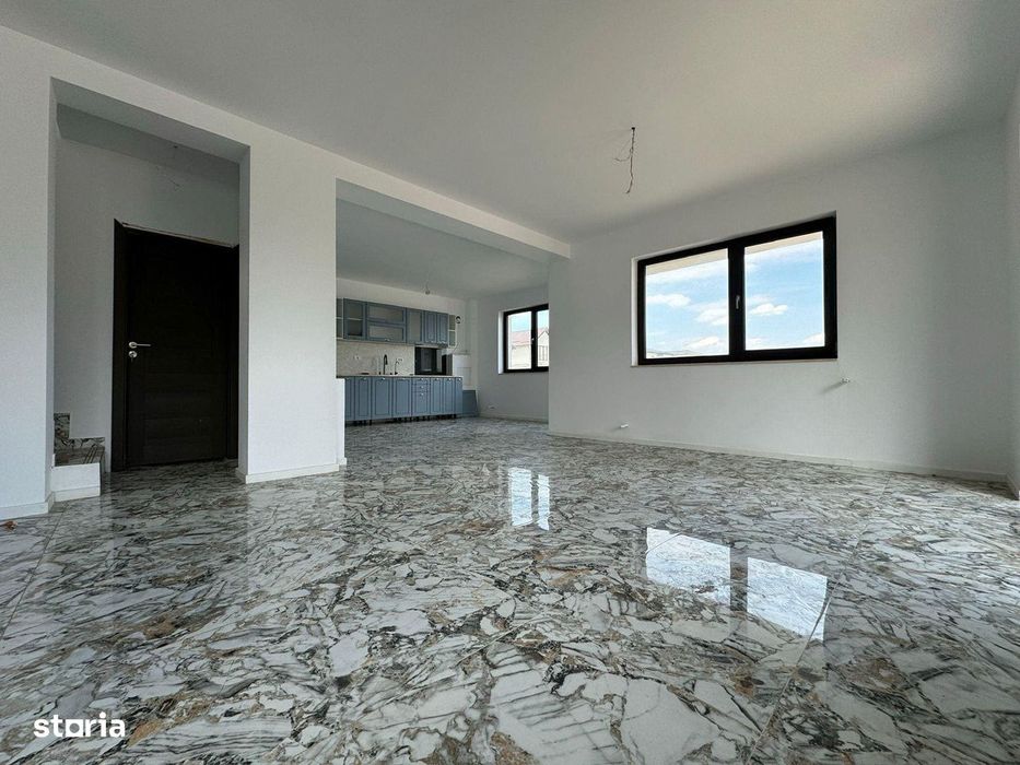 Duplex Cu 4 camere, in Ciarda Rosie