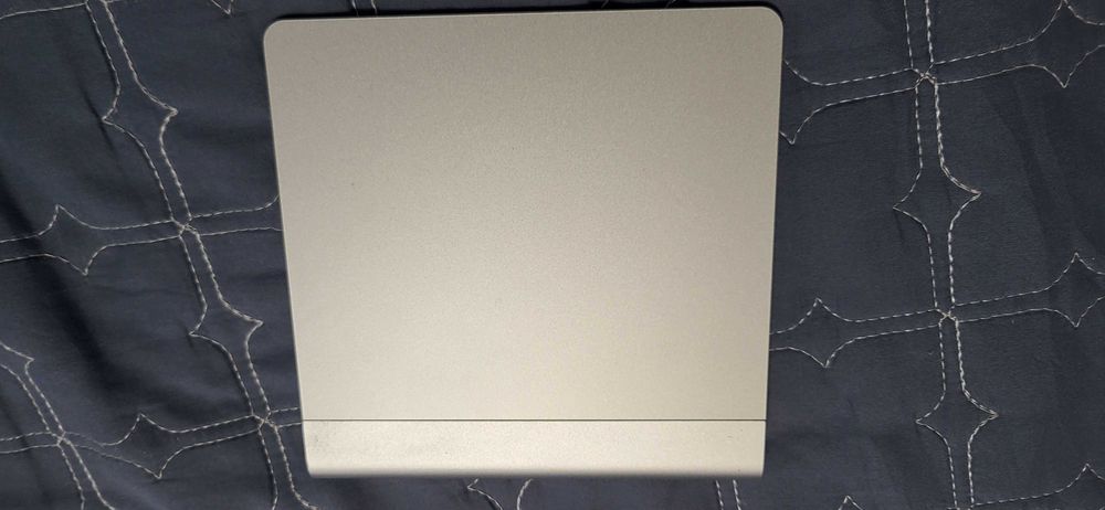 Trackpad Wireless Apple Magic MultiTouch, Model A1339 fuctional