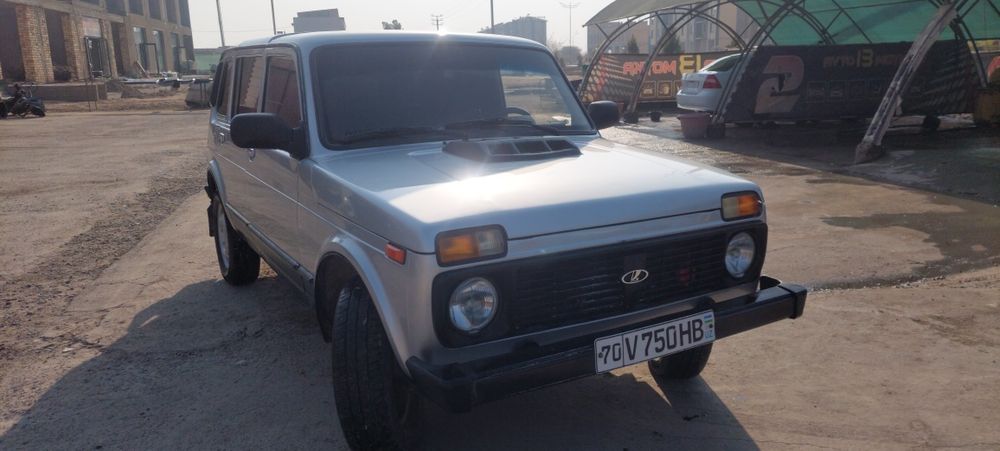 Lada niva 2131 zo‘r holatda