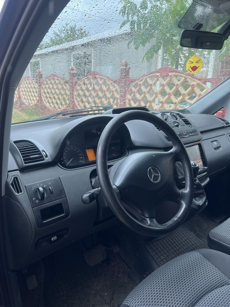 Mercedes vito 9 locuri automat