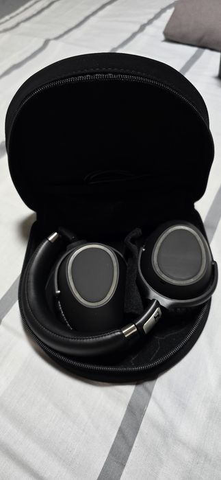 Vand casti audio Sennheiser PXC-550 Wireless