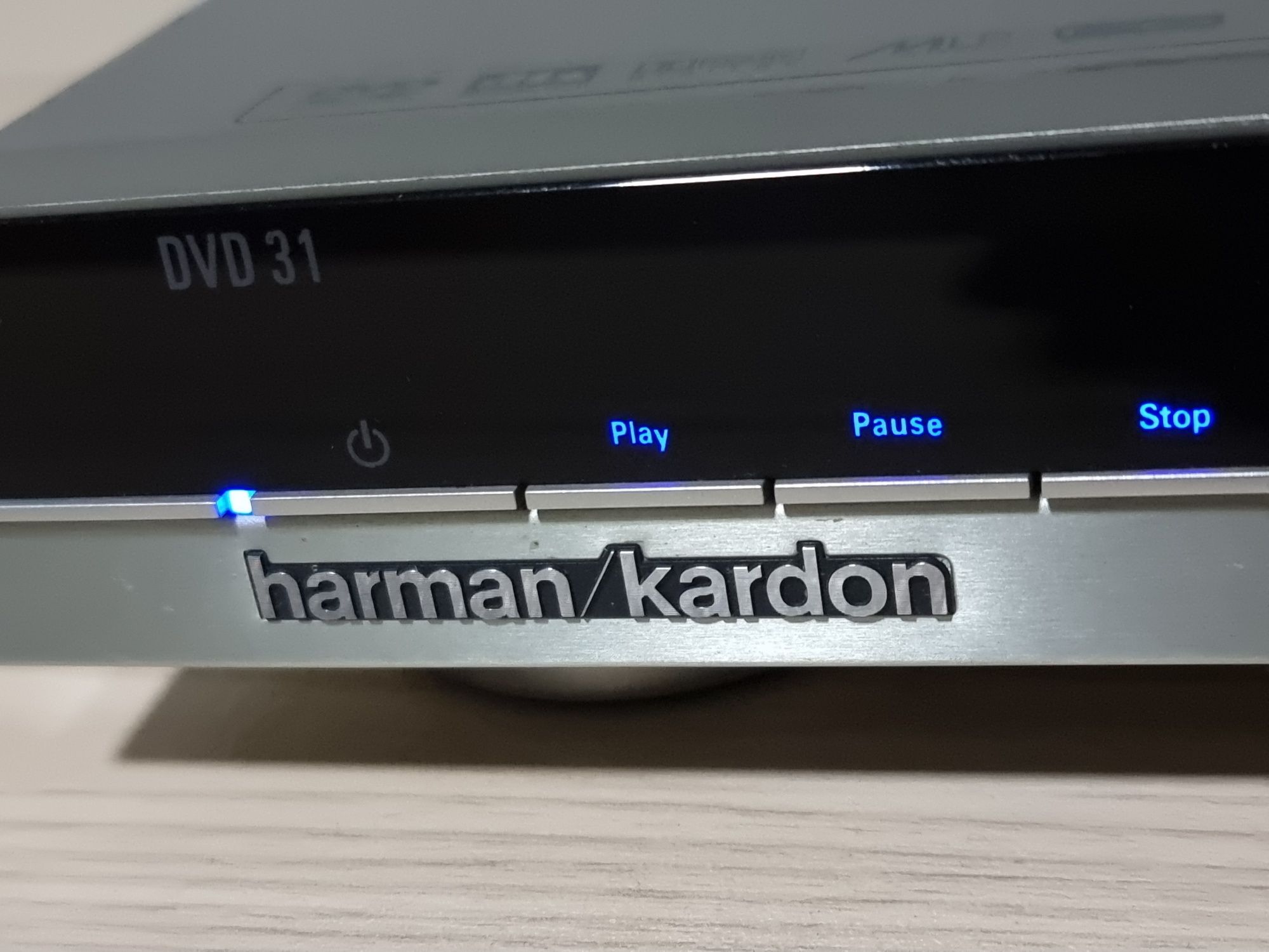 Harman Kardon DVD 31 - CD и DVD плейър