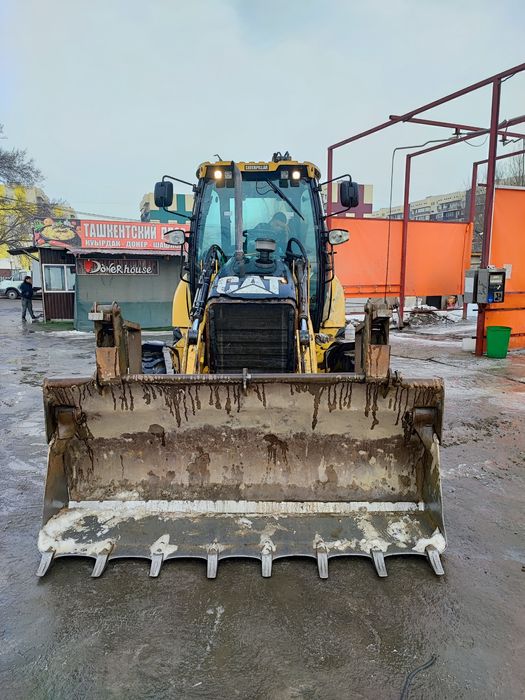 Экскаватор погрузчик