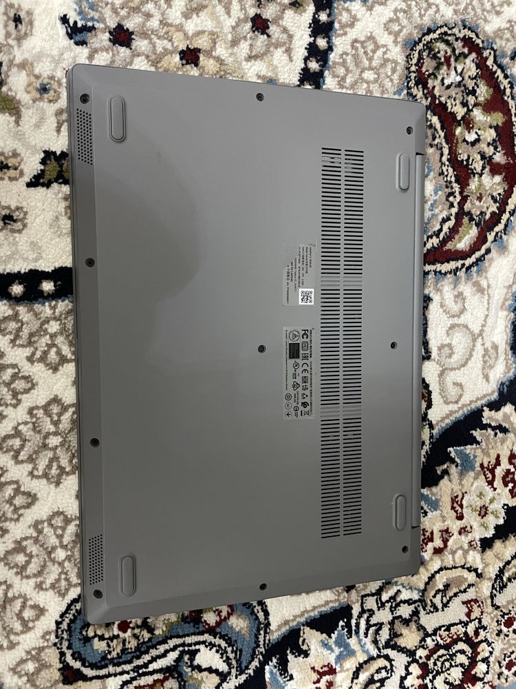 Lenovo IdeaPad 3