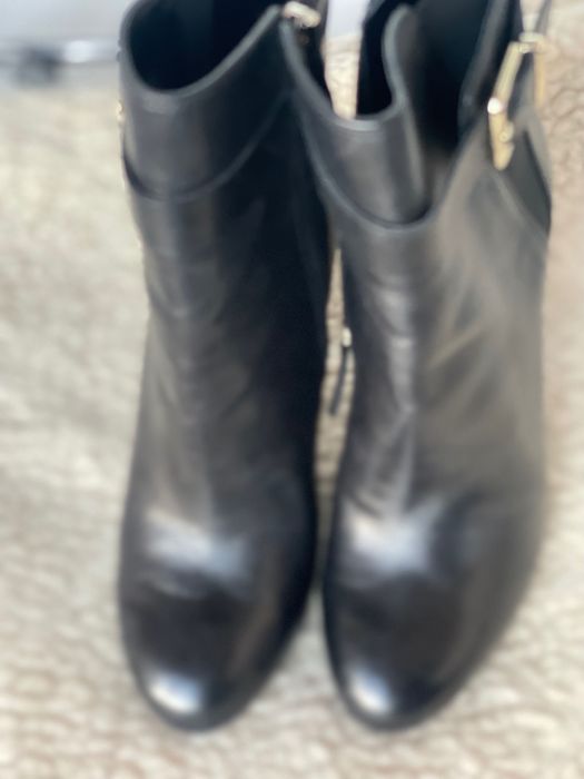 Кожени боти с висок ток, No. 37, марка Guess