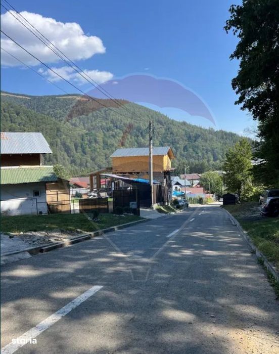 Vanzare Teren Sinaia - Uitilitati si autorizatie de constructie