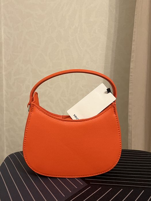 Продам сумку (новая) Mango