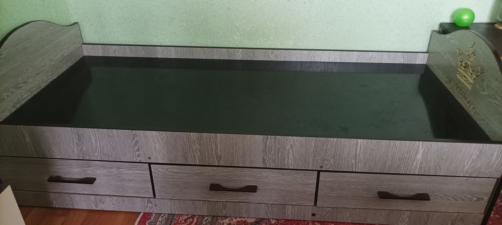 Yangi detiski kravat