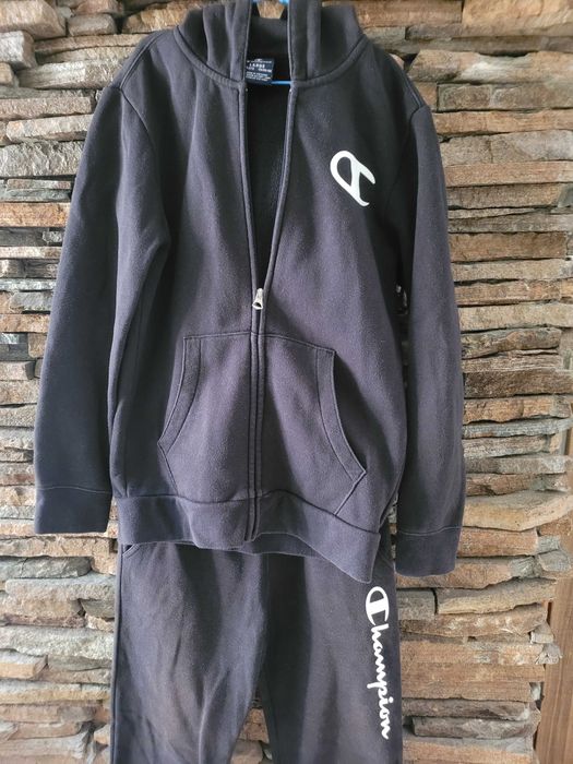 Детски анцунг Champion - 11-12г.