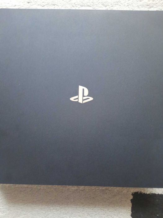 PS 4 PRO  1T cu GARANTIE 6 luni - oferta BLACK FRIDAY!!!