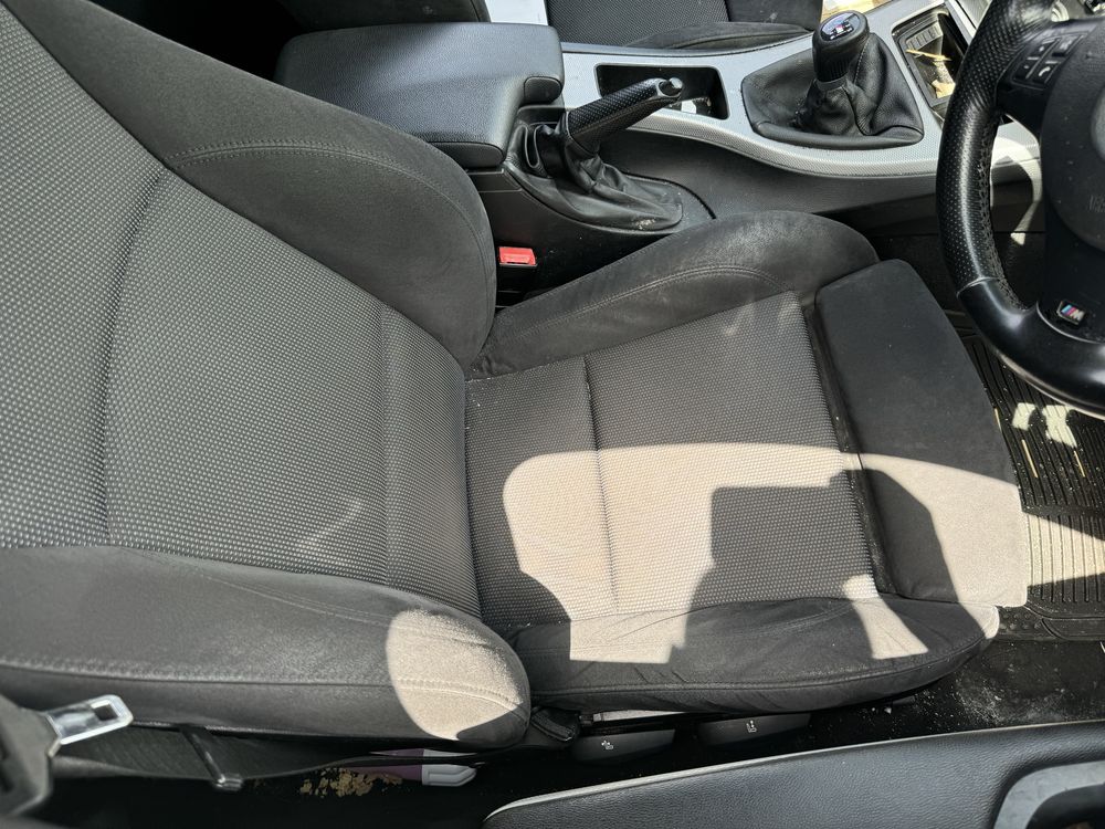 Продаваме на части бмв е90 320д 184кс. Bmw e90 320d 184hp