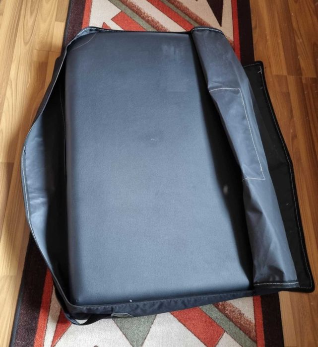 Кушетка за масаж или миглопластика