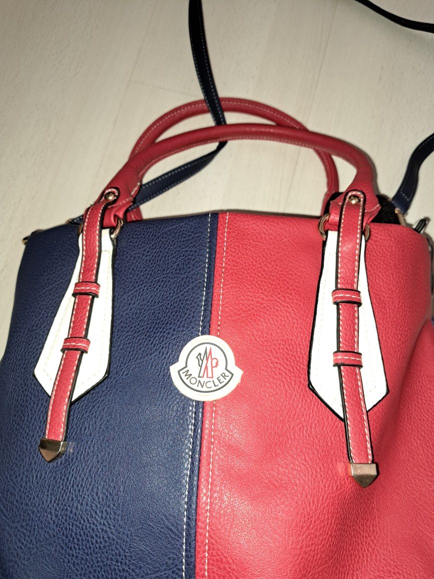 Valentino, Moncler, JACQUEMUS, Michael kors Дамски Чанти
