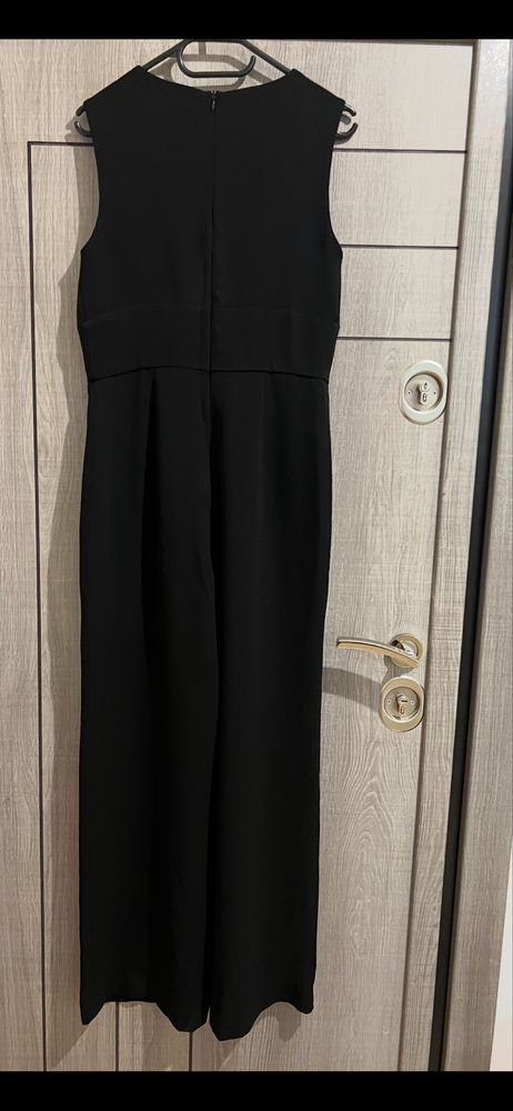 Продавам дамски гащиризон MAX MARA