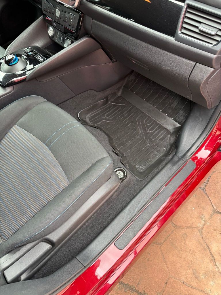 Nissan LEAF 2 62 kWh N-Connecta