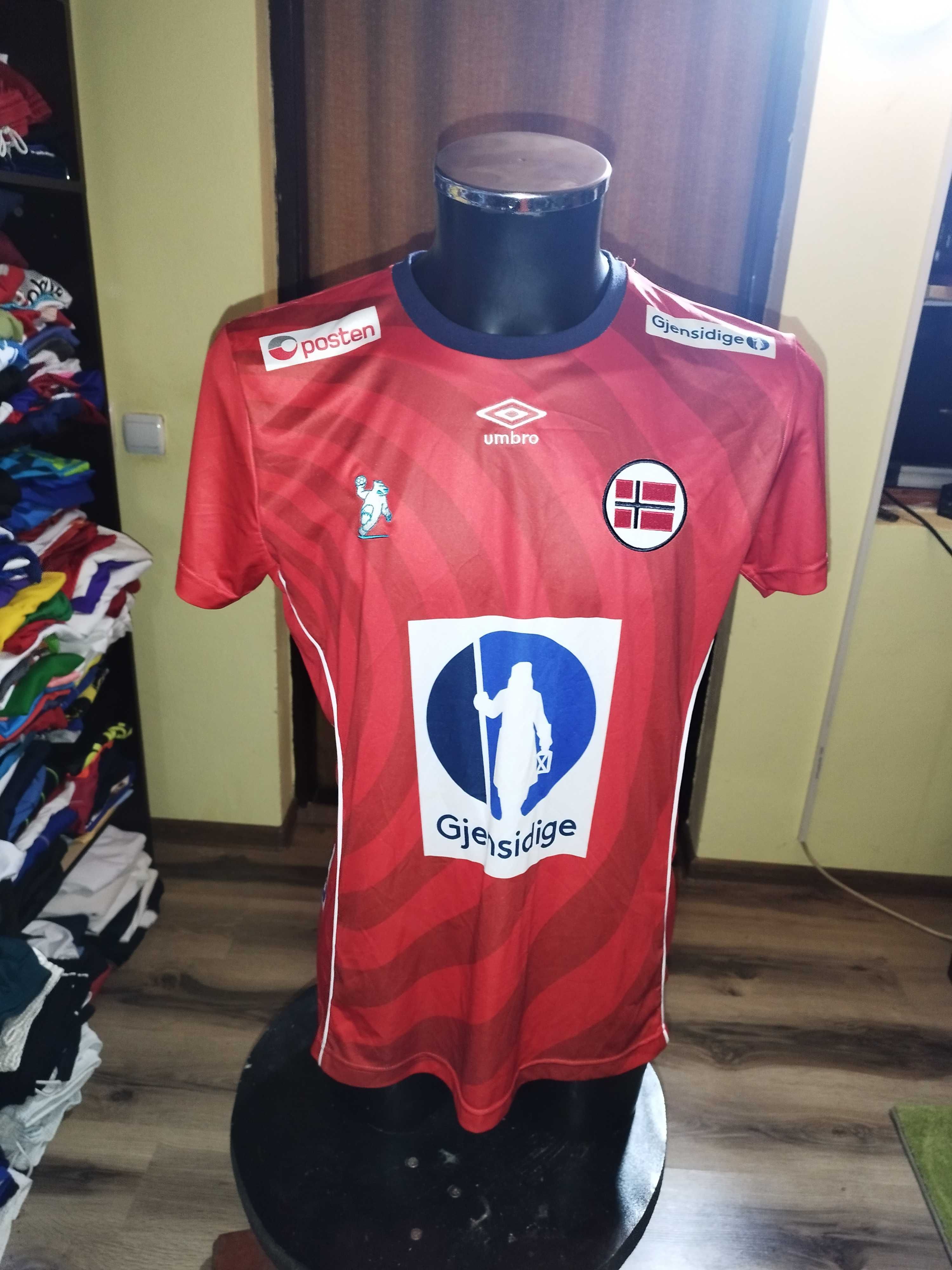 tricou handbal norvegia norge umbro marimea L de joc