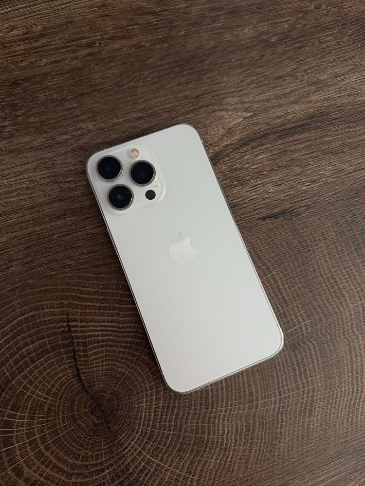 iPhone 13 PRO запазен