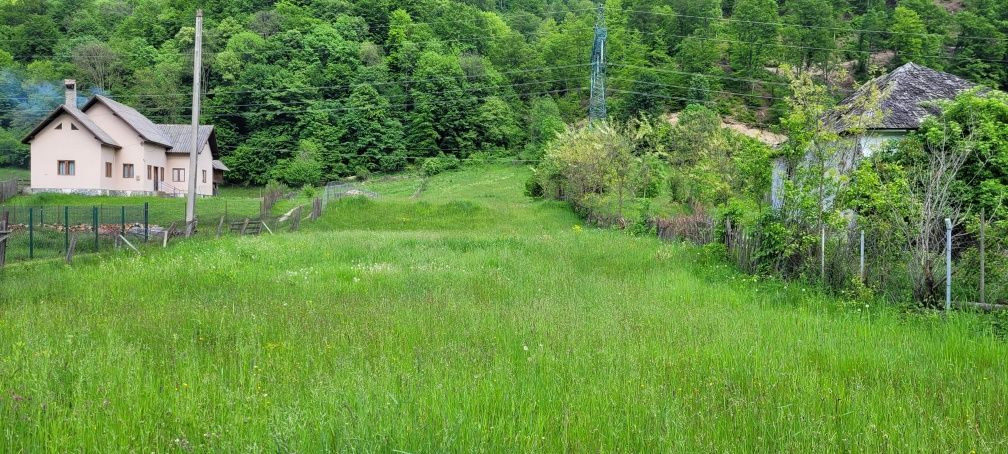 Vand teren la munte intravilan Dragoslavele Arges - ideala casa de vac