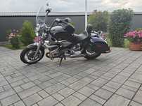 Vând BMW R 1200c